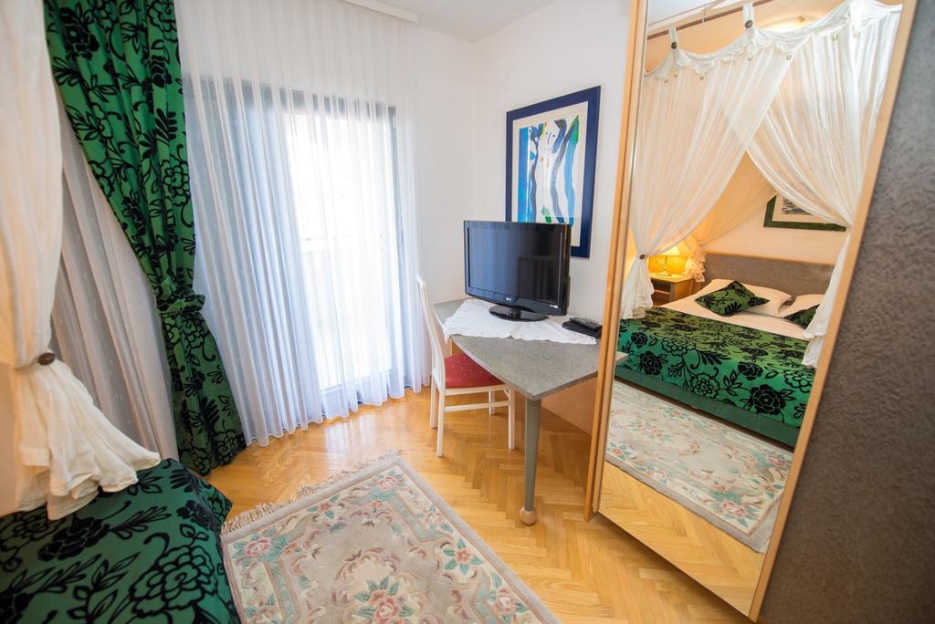Apartments Marija Near Center Vodice Exteriér fotografie