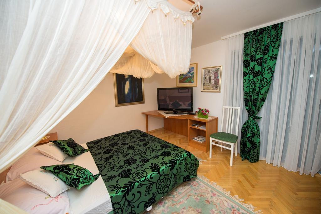 Apartments Marija Near Center Vodice Exteriér fotografie