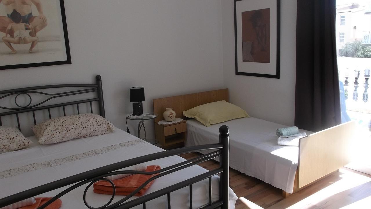 Apartments Marija Near Center Vodice Pokoj fotografie